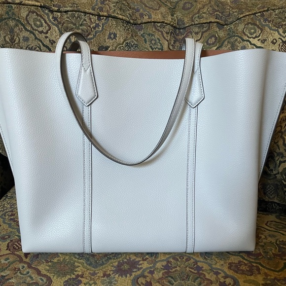 Tory Burch Perry Triple Compartment Tote! - Picture 5 of 11